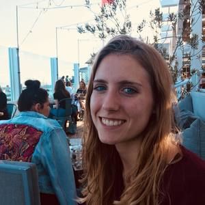 Meet your Posher, Isabelle